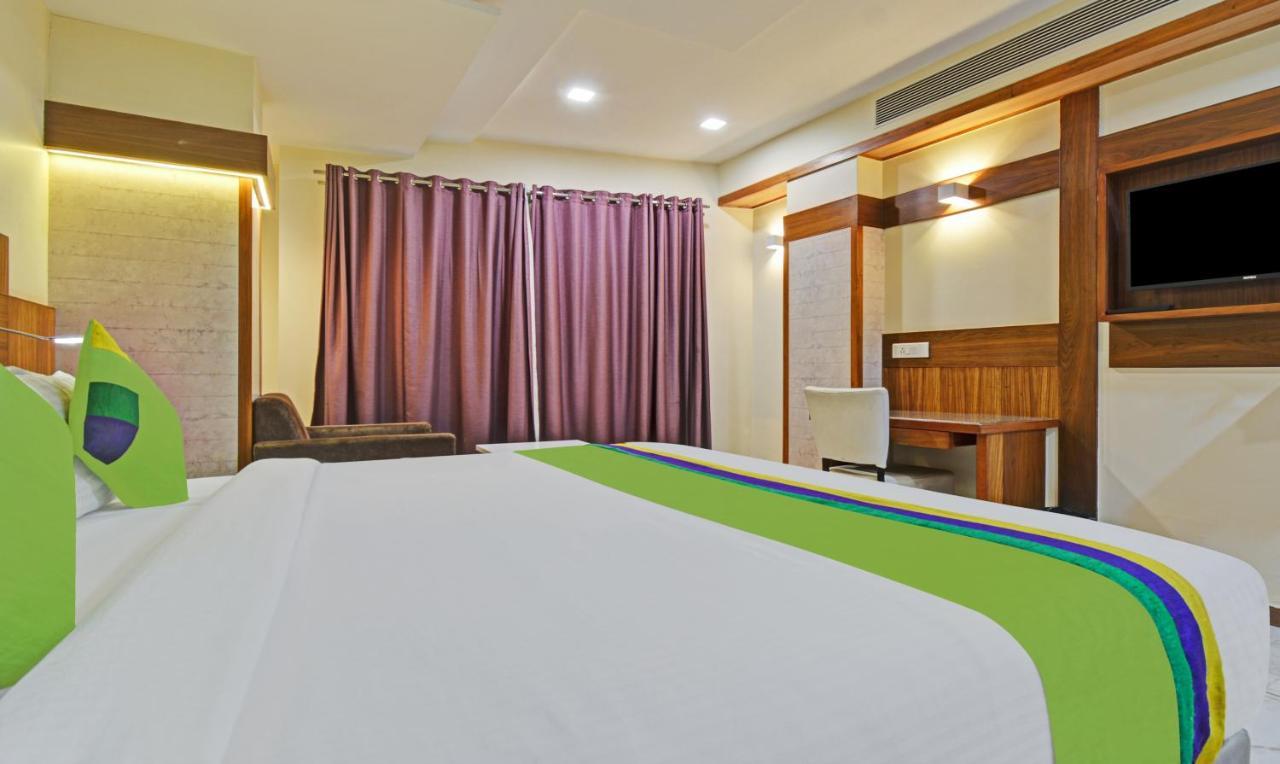 Hotel Mandovin, أُودايبور المظهر الخارجي الصورة